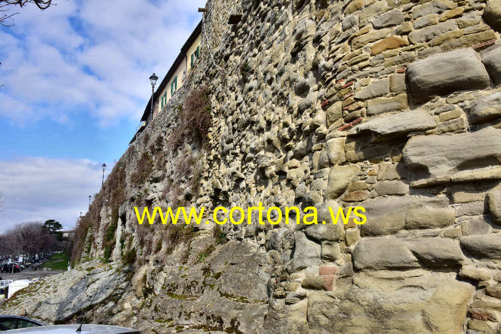 Le mura Etrusche di Cortona